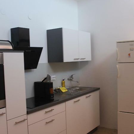 Апартаменты Apartman Koralj Пула Экстерьер фото